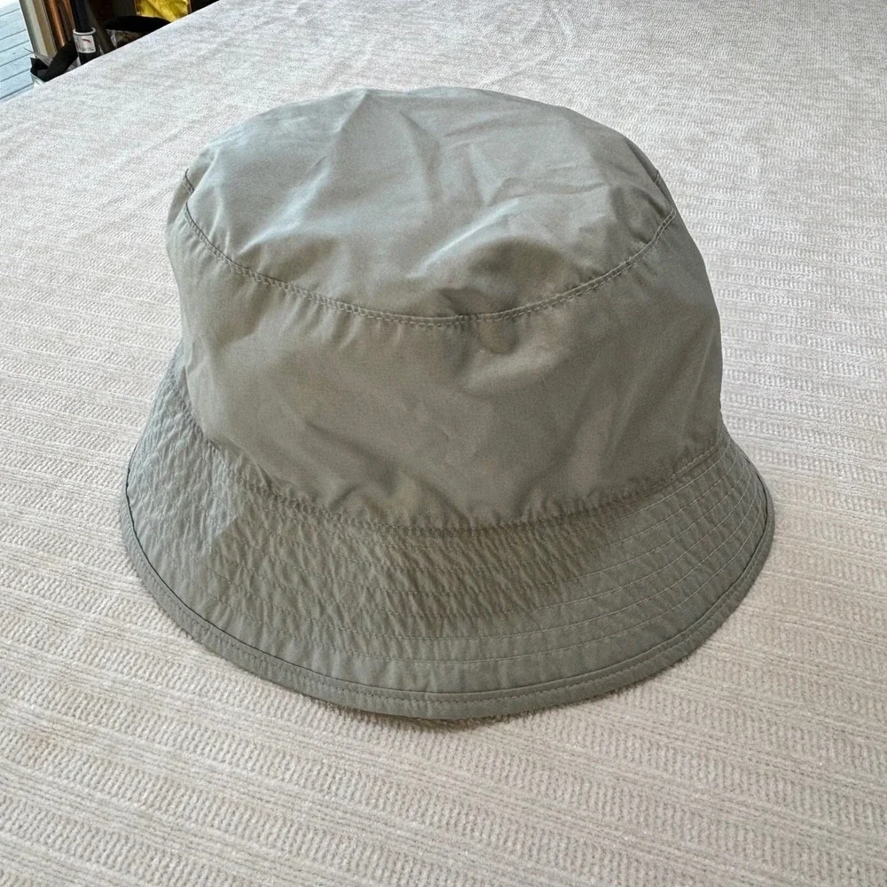 The North Face Reversible Bucket Hat Sage Green Grey Packable Sun Hiking Hat
